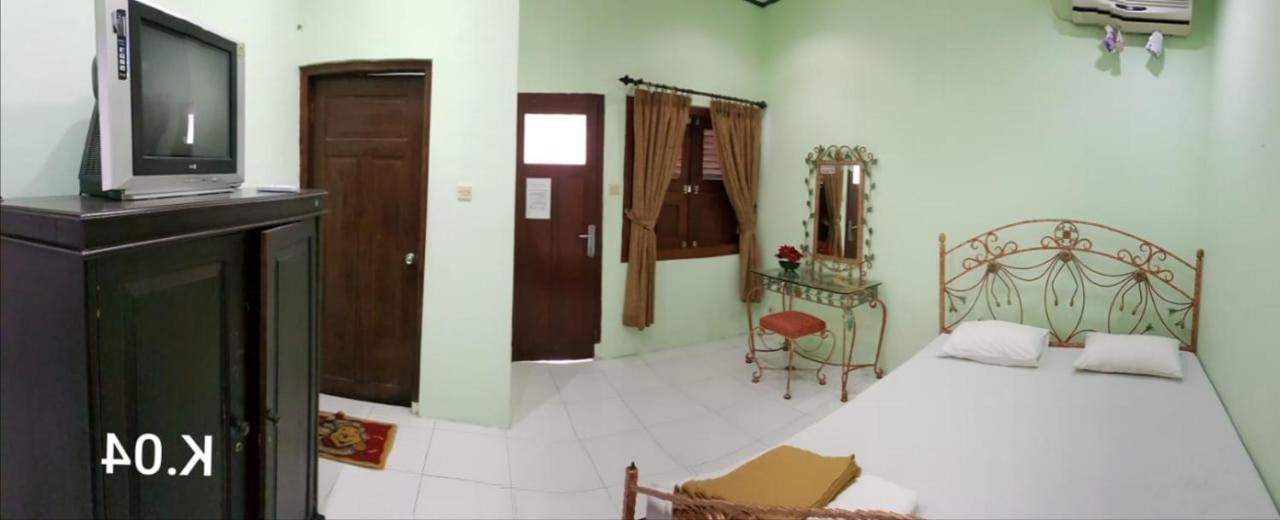 Embe Pitoe Syariah Gejayan Mitra Reddoorz Hotel Pakualaman Exterior photo